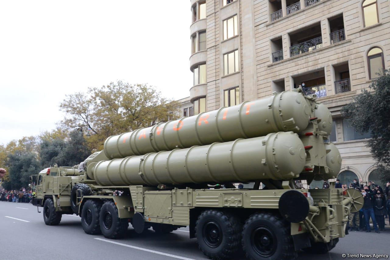 Грандиозный парад Победы (ФОТОСЕССИЯ/ВИДЕО)