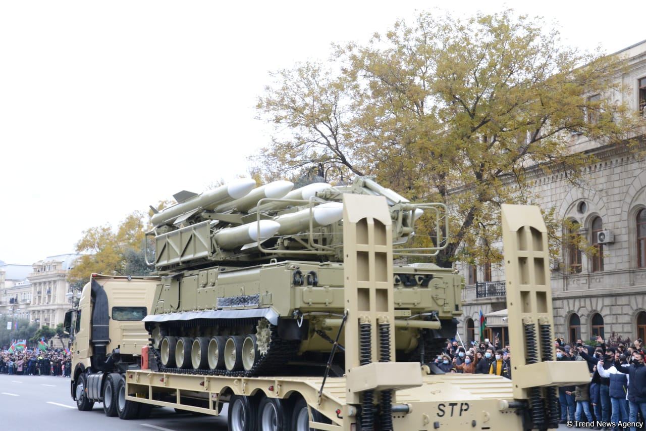 Грандиозный парад Победы (ФОТОСЕССИЯ/ВИДЕО)