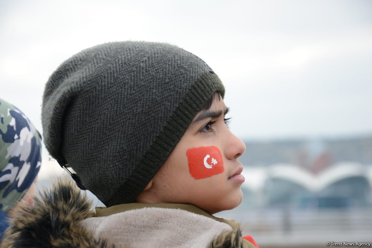 Грандиозный парад Победы (ФОТОСЕССИЯ/ВИДЕО)