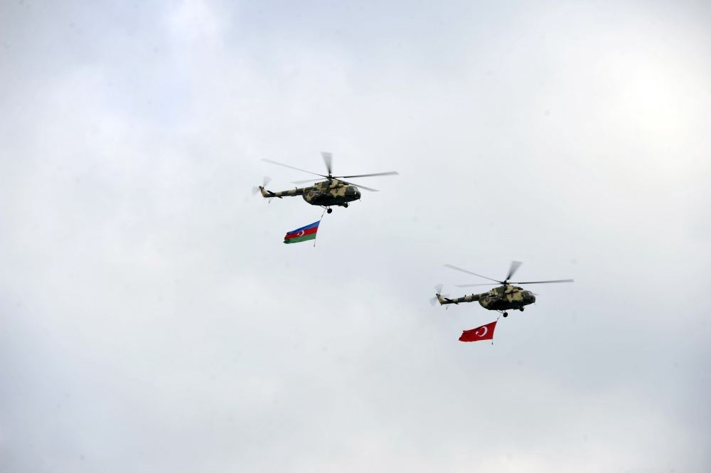 В Баку прошел Парад Победы с участием Президентов Ильхама Алиева и Реджепа Тайипа Эрдогана (ФОТО/ВИДЕО)