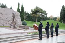 Общественность Азербайджана чтит память великого лидера Гейдара Алиева (ФОТО)