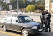 Первый день ужесточенного карантинного режима в Баку (ФОТО)