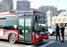Первый день ужесточенного карантинного режима в Баку (ФОТО)