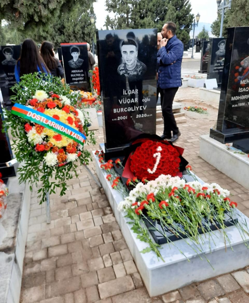 19-летний футболист Ильгар Бурджалиев, ставший воином. Он родился в Москве, стал шехидом в Тертере (ВИДЕО, ФОТО)