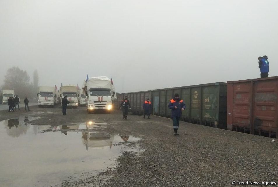 МЧС России доставило для пострадавших от карабахского конфликта жителей очередной гуманитарный груз  (ФОТО)