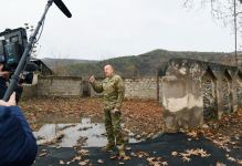 Президент Ильхам Алиев и Первая леди Мехрибан Алиева побывали в Губадлинском и Зангиланском районах (ОБНОВЛЕНО) (ФОТО/ВИДЕО)