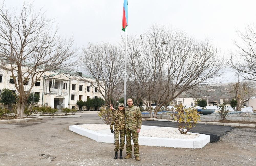 Президент Ильхам Алиев и Первая леди Мехрибан Алиева побывали в Губадлинском и Зангиланском районах (ОБНОВЛЕНО) (ФОТО/ВИДЕО)