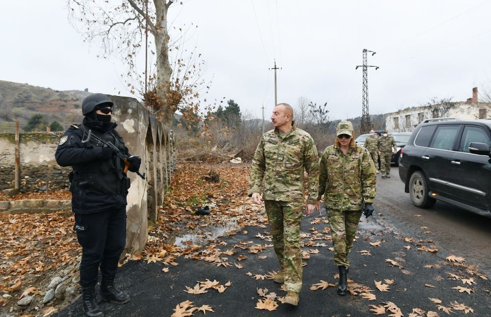 Президент Ильхам Алиев и Первая леди Мехрибан Алиева побывали в Губадлинском и Зангиланском районах (ОБНОВЛЕНО) (ФОТО/ВИДЕО)