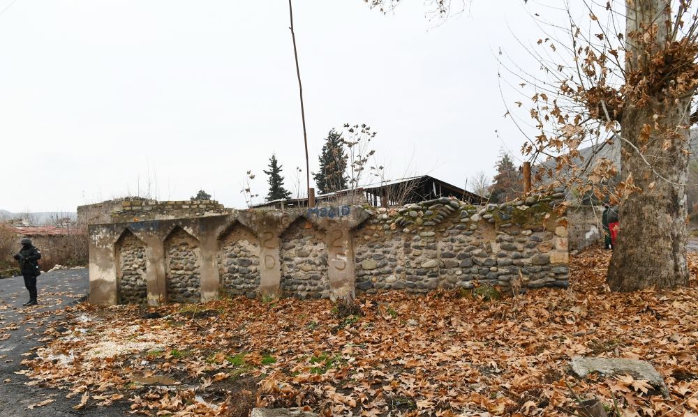 Президент Ильхам Алиев и Первая леди Мехрибан Алиева побывали в Губадлинском и Зангиланском районах (ОБНОВЛЕНО) (ФОТО/ВИДЕО)