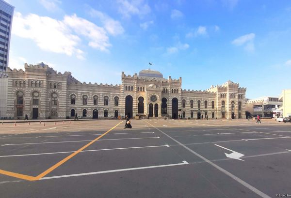 В центре Баку создана новая платная парковка (ФОТО)