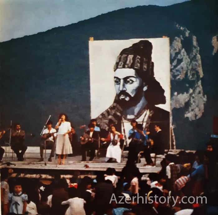 Фархад Бадалбейли рассказал о Днях поэзии Вагифа в Шуше. Как проходил фестиваль "Хары бюльбюль" (ФОТО)