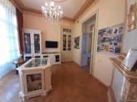 Дух аристократии в Баку! Путешествие в удивительный мир Максуда Ибрагимбекова – книги, коллекция оружия и картин…(ФОТО)