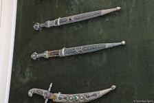 Дух аристократии в Баку! Путешествие в удивительный мир Максуда Ибрагимбекова – книги, коллекция оружия и картин…(ФОТО)