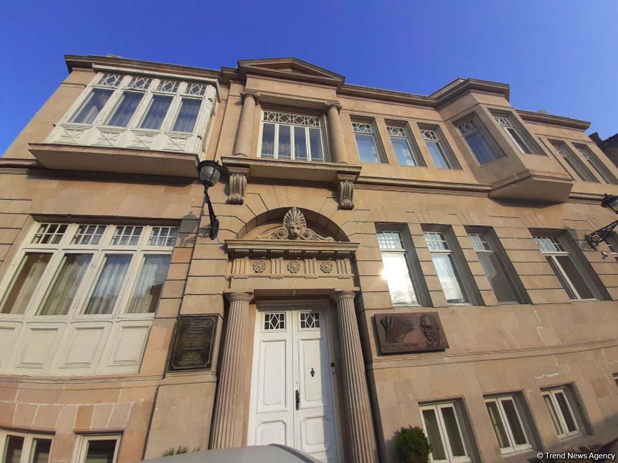 Анна Ибрагимбекова отмечает юбилей. История одной любви с Максудом Ибрагимбековым (ФОТО)