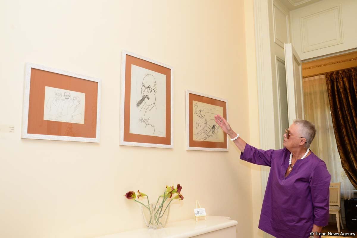 Дух аристократии в Баку! Путешествие в удивительный мир Максуда Ибрагимбекова – книги, коллекция оружия и картин…(ФОТО)