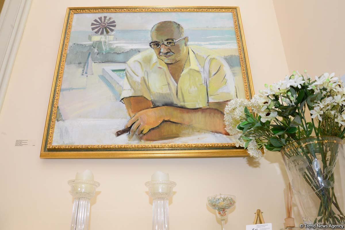 Дух аристократии в Баку! Путешествие в удивительный мир Максуда Ибрагимбекова – книги, коллекция оружия и картин…(ФОТО)