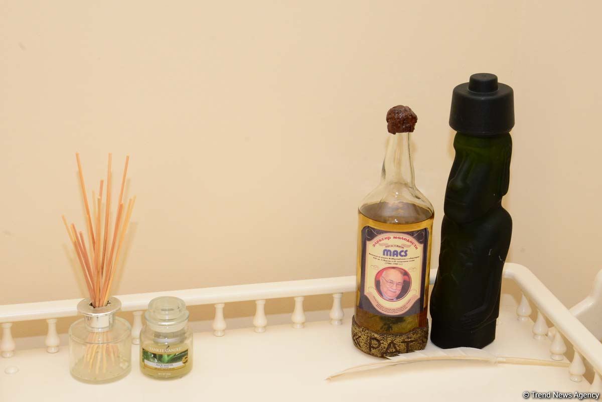 Дух аристократии в Баку! Путешествие в удивительный мир Максуда Ибрагимбекова – книги, коллекция оружия и картин…(ФОТО)