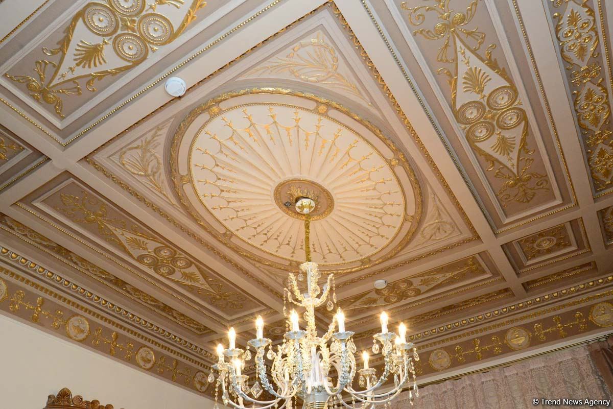 Дух аристократии в Баку! Путешествие в удивительный мир Максуда Ибрагимбекова – книги, коллекция оружия и картин…(ФОТО)