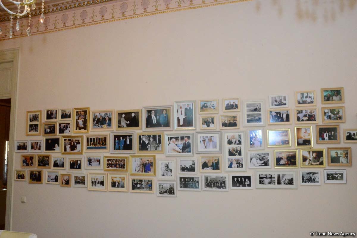 Дух аристократии в Баку! Путешествие в удивительный мир Максуда Ибрагимбекова – книги, коллекция оружия и картин…(ФОТО)