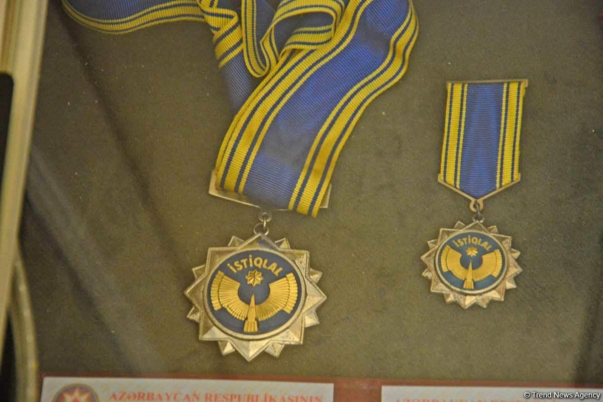 Дух аристократии в Баку! Путешествие в удивительный мир Максуда Ибрагимбекова – книги, коллекция оружия и картин…(ФОТО)