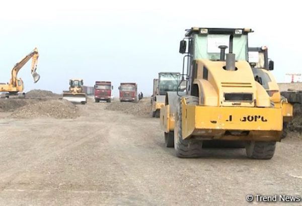 В Агдаме строится новая железная дорога - съемочная группа АМИ Trend наблюдала за процессом