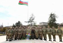 Президент Ильхам Алиев поднял флаг Азербайджана в городе Шуша (ФОТО)
