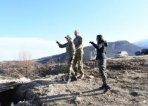 Президент Ильхам Алиев заложил фундамент дороги Физули-Шуша и аэропорта в Физулинском районе, совершил поездку в город Шуша (ФОТО/ВИДЕО)