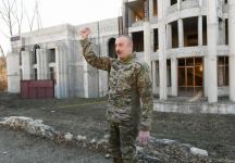 Президент Ильхам Алиев заложил фундамент дороги Физули-Шуша и аэропорта в Физулинском районе, совершил поездку в город Шуша (ФОТО/ВИДЕО)