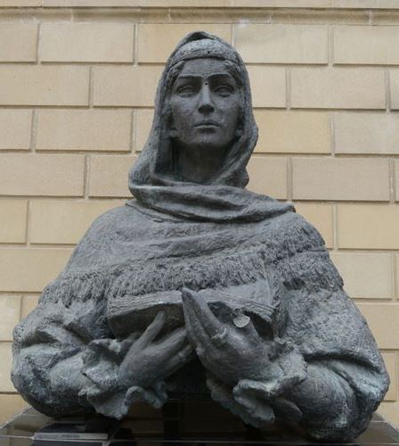 Ханлар Ахмедов и Намиг Дадашов рассказали о создании бюстов, возвращенных в Шушу: Перед домом Бюльбюля был еще памятник юному вокалисту (ФОТО)