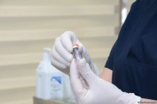 Министр здравоохранения Огтай Ширалиев и глава TƏBİB Рамин Байрамлы прошли вакцинацию  от COVID-19 (ФОТО)