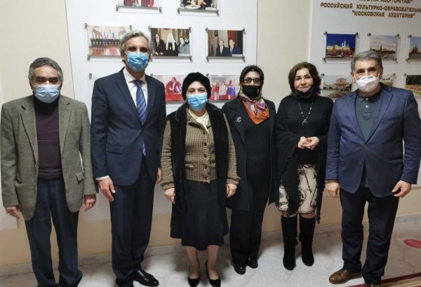 Бакинский Славянский университет и Российский центр будут развивать международное сотрудничество