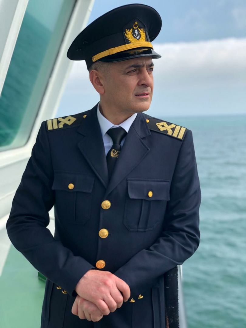 Тот,  кто все изображает… 50 оттенков Эльмана Рафиева (ФОТО)