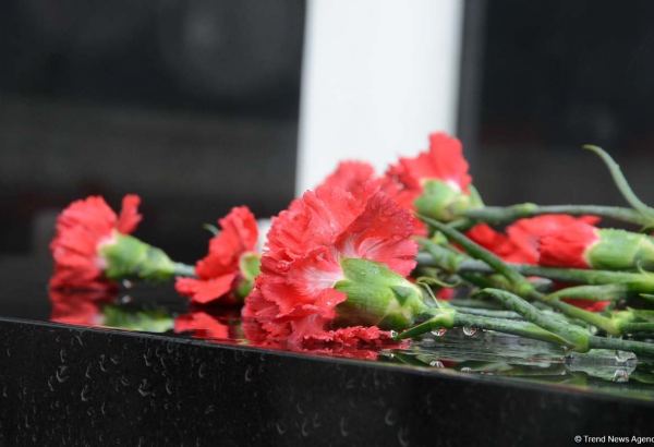 Мирные люди были жестоко убиты – посол Франции в Азербайджане написал о Кровавом Январе