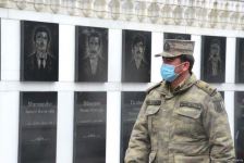 Азербайджанский народ чтит светлую память жертв трагедии 20 Января (ФОТО)