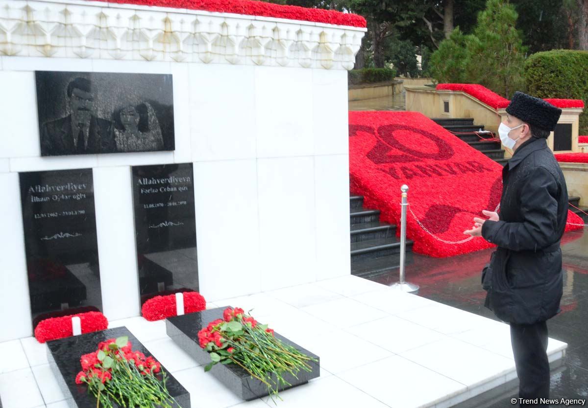 Азербайджанский народ чтит светлую память жертв трагедии 20 Января (ФОТО)
