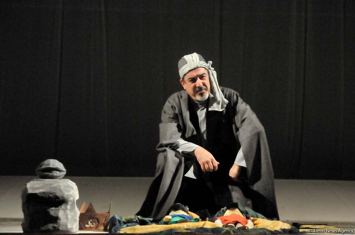 Фуад Османов в роли Низами Гянджеви: Это завуалированный образ  дервиша (ФОТО)