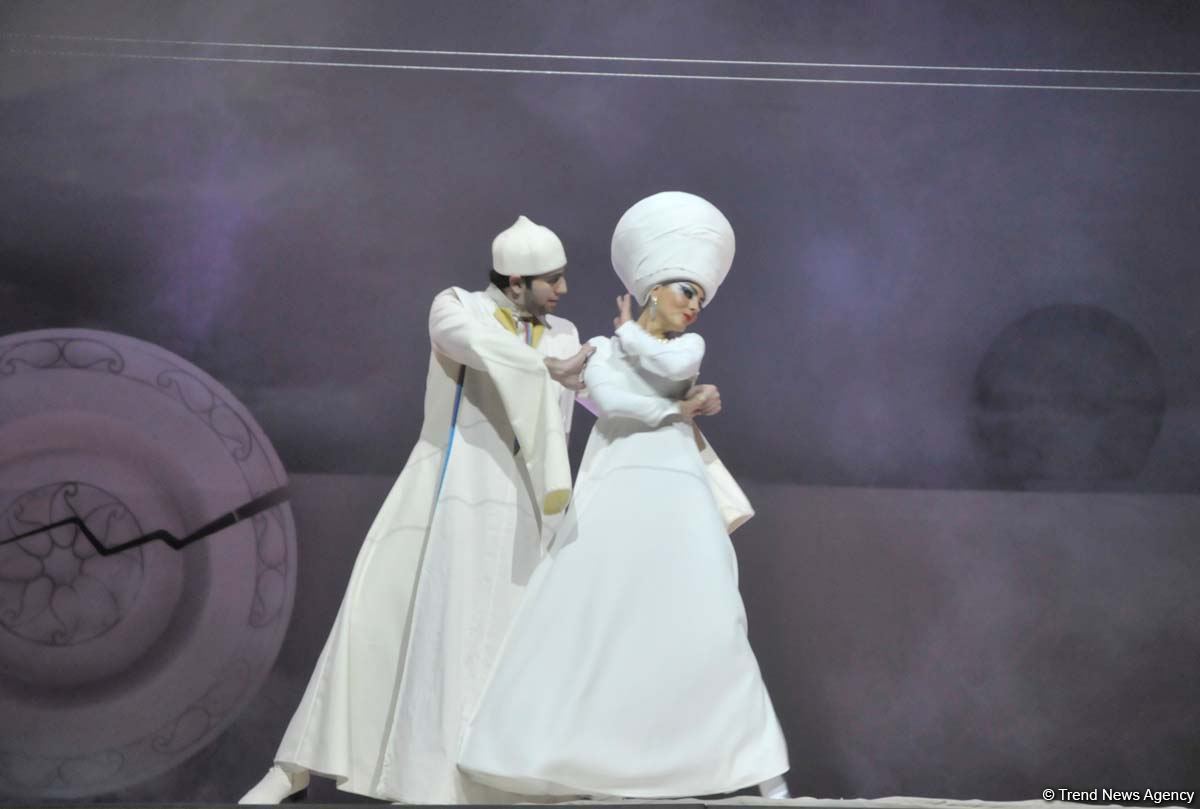 Фуад Османов в роли Низами Гянджеви: Это завуалированный образ  дервиша (ФОТО)