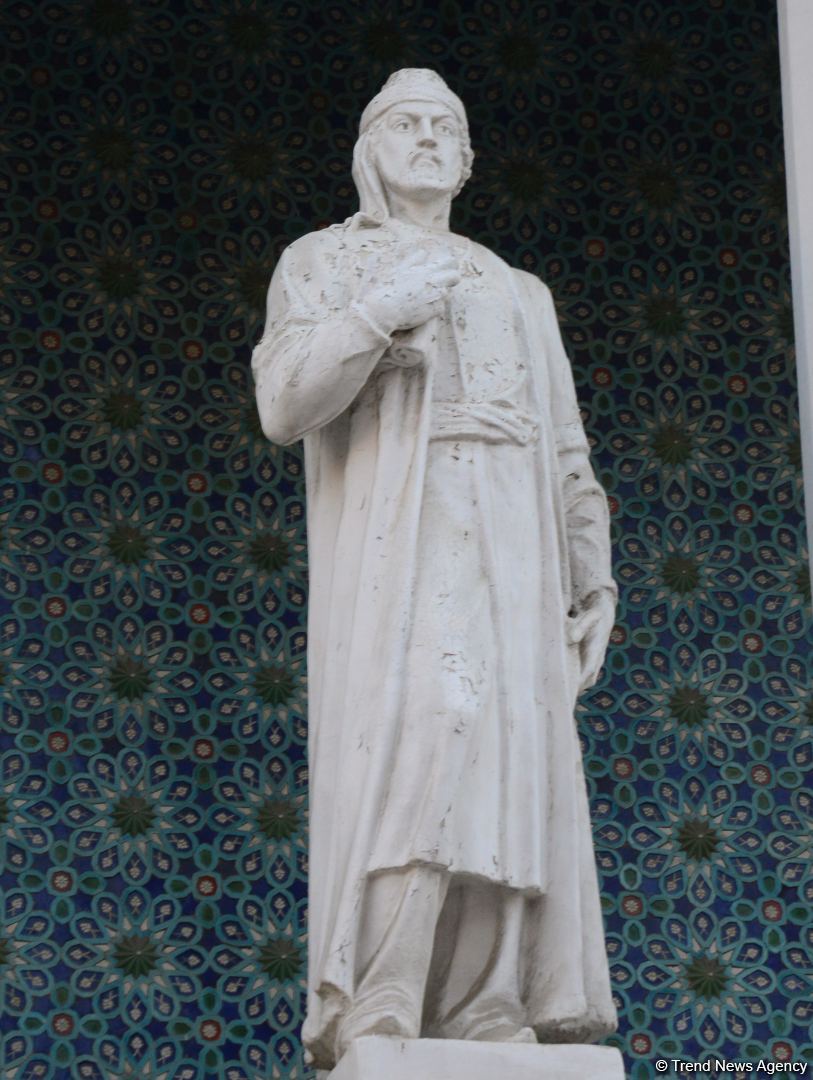 История создания Музея имени Низами Гянджеви – интересные факты, старые фото, современный облик (ФОТО)