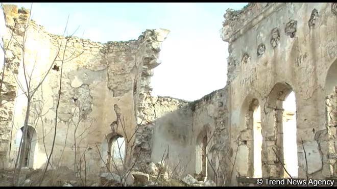 Армяне разрушили в Ходжавенде и православную церковь - репортаж Trend TV