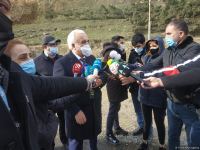 Замглавы Госагентства по контролю над безопасностью в строительстве МЧС находится в зоне оползня в Баку (ФОТО/ВИДЕО)