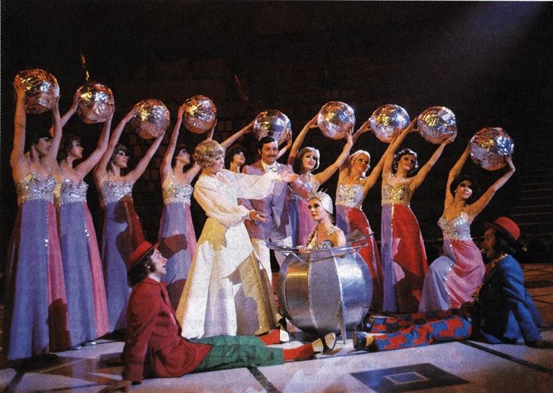 "Темпераментный азербайджанский весельчак" Хосров Абдуллаев: Звезда цирка, выступал с Карандашом и Кио, снимался в фильмах  (ВИДЕО, ФОТО)