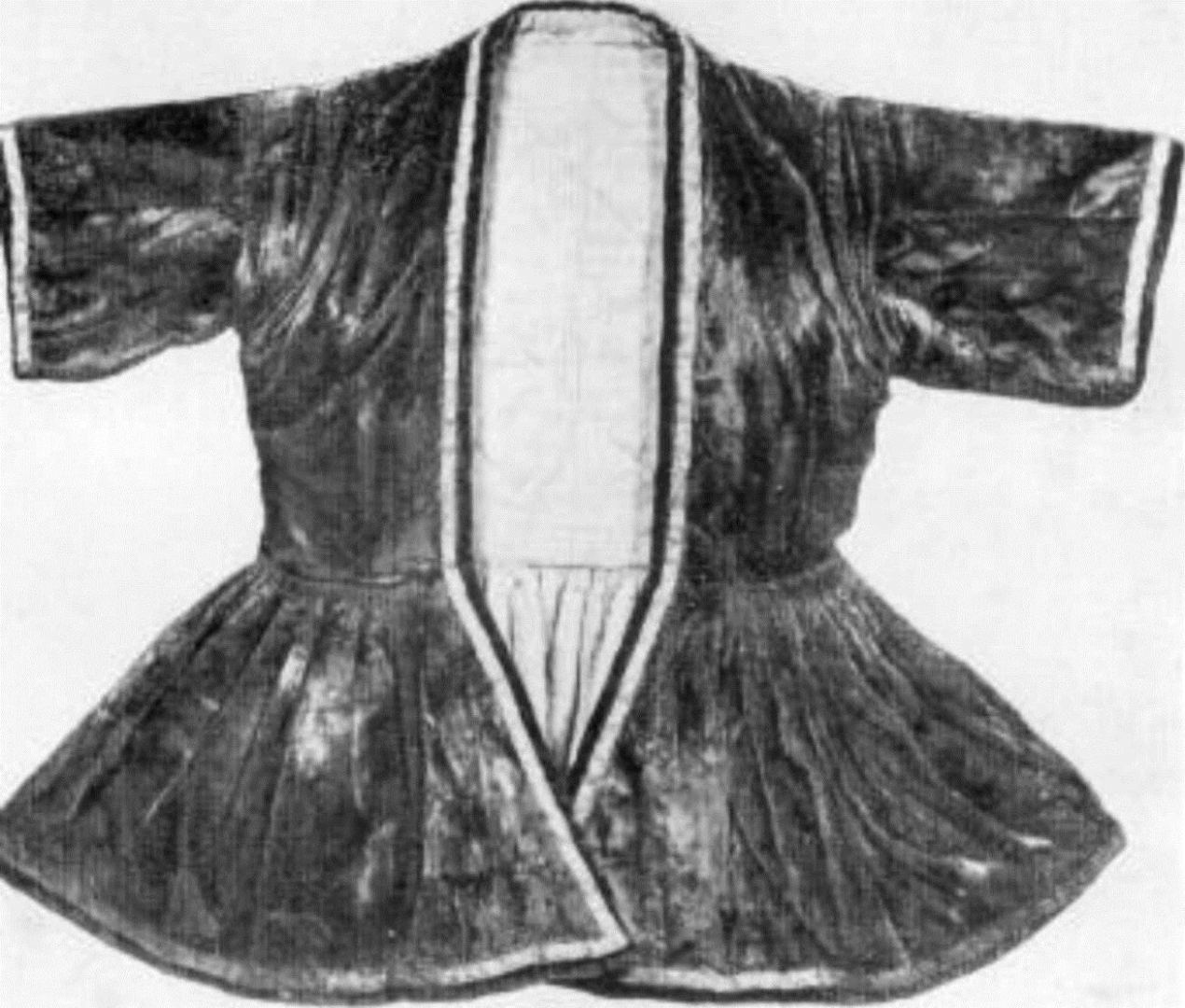 Модная старинная Шуша – особенности стиля женщин и одежды мужчин (ВИДЕО, ФОТО)