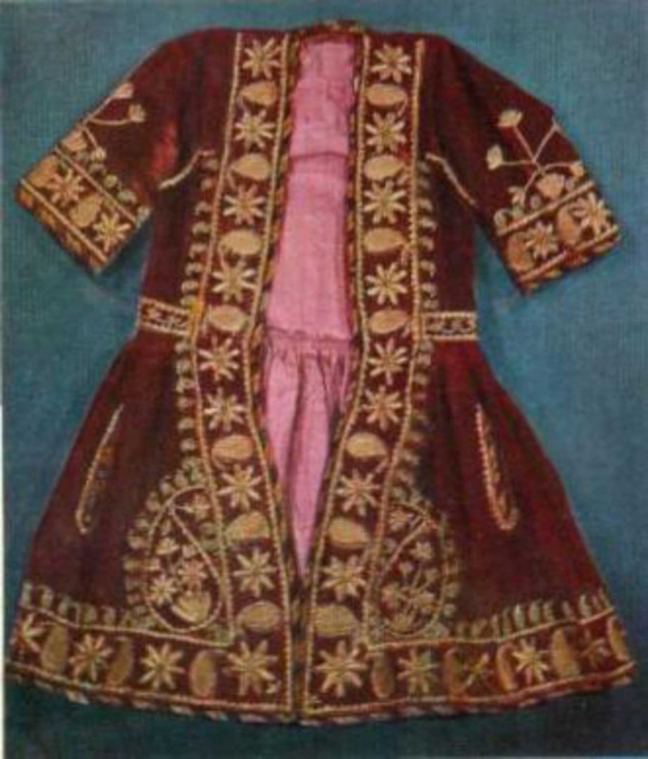 Модная старинная Шуша – особенности стиля женщин и одежды мужчин (ВИДЕО, ФОТО)