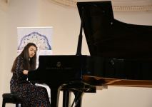 Музыкальный презент в Баку – виртуальные традиции (ВИДЕО/ФОТО)