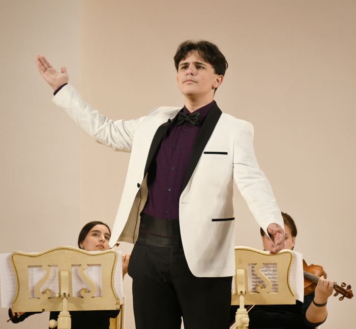 Музыкальный презент в Баку – виртуальные традиции (ВИДЕО/ФОТО)