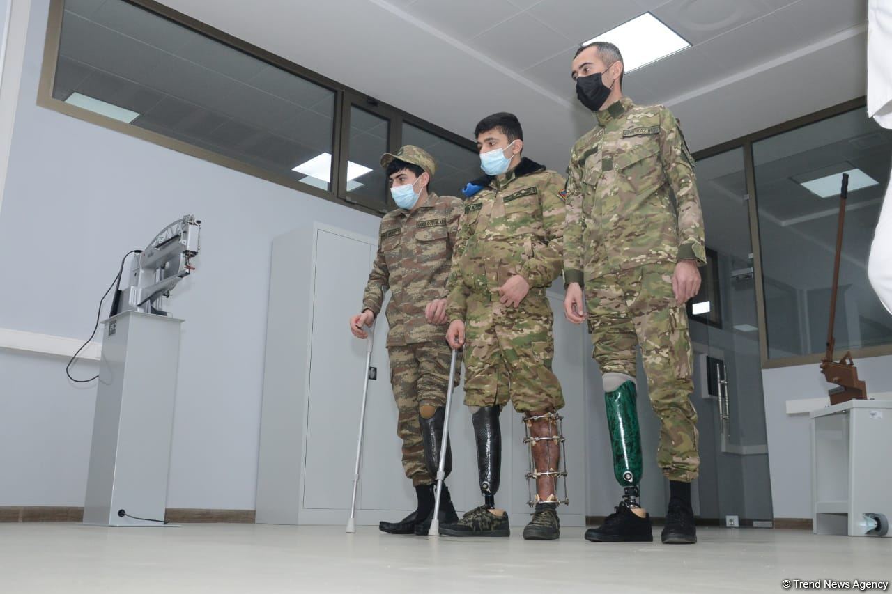 Еще трое раненых участников Отечественной войны Азербайджана обеспечены высокотехнологичными протезами (ФОТО)