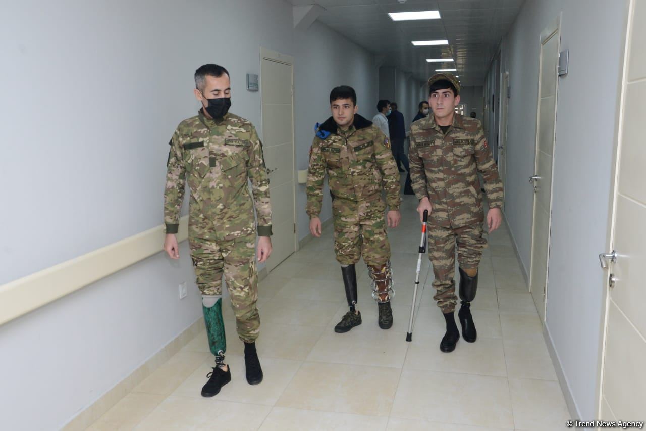 Еще трое раненых участников Отечественной войны Азербайджана обеспечены высокотехнологичными протезами (ФОТО)
