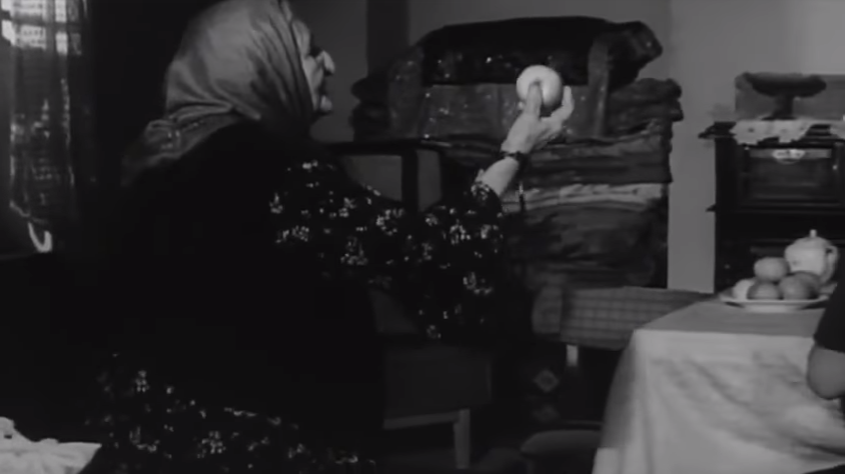 Самая яркая бабушка азербайджанского кино: Balam üçün alma saxlamışam aaa... (ВИДЕО, ФОТО)