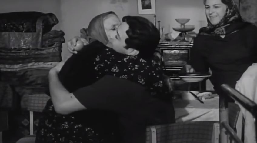 Самая яркая бабушка азербайджанского кино: Balam üçün alma saxlamışam aaa... (ВИДЕО, ФОТО)