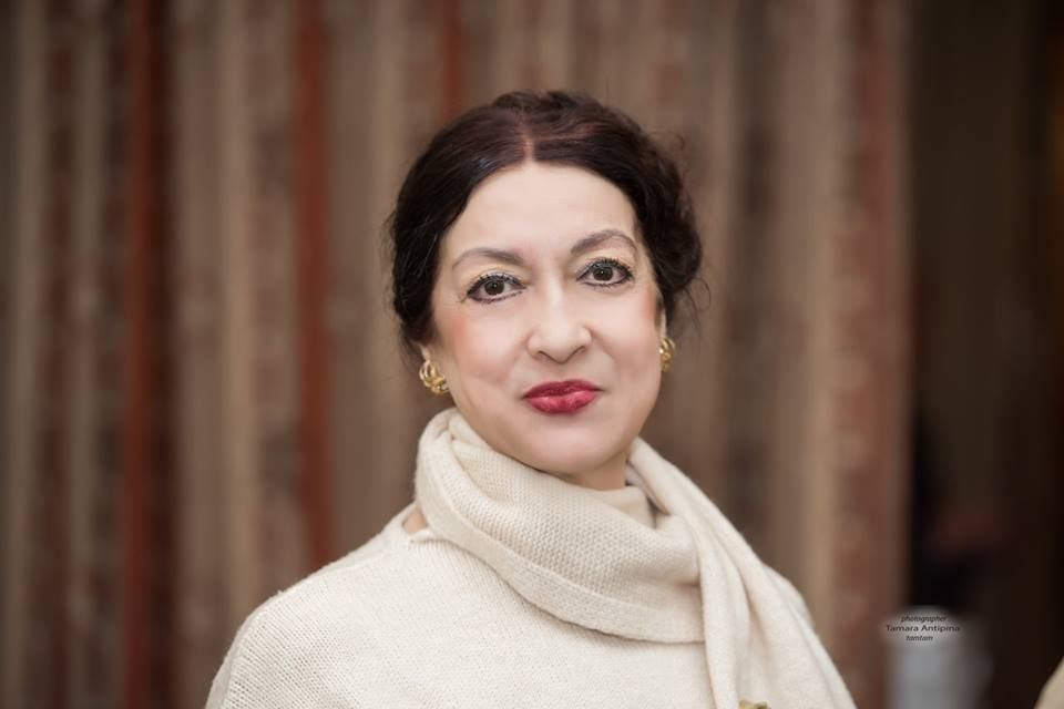 Произведения азербайджанских писателей вошли в международный сборник "Вокруг света" (ФОТО)